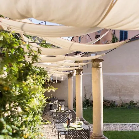 Lucus Exclusive Bed & Breakfast Lucca