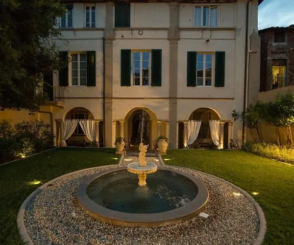 Bed & Breakfast Lucus Exclusive 4*