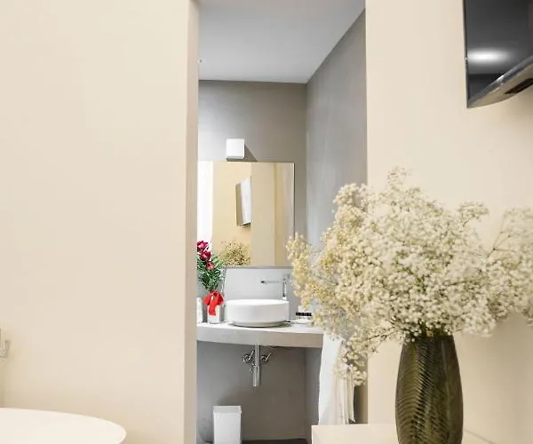 Lucus Exclusive Bed & Breakfast 4*